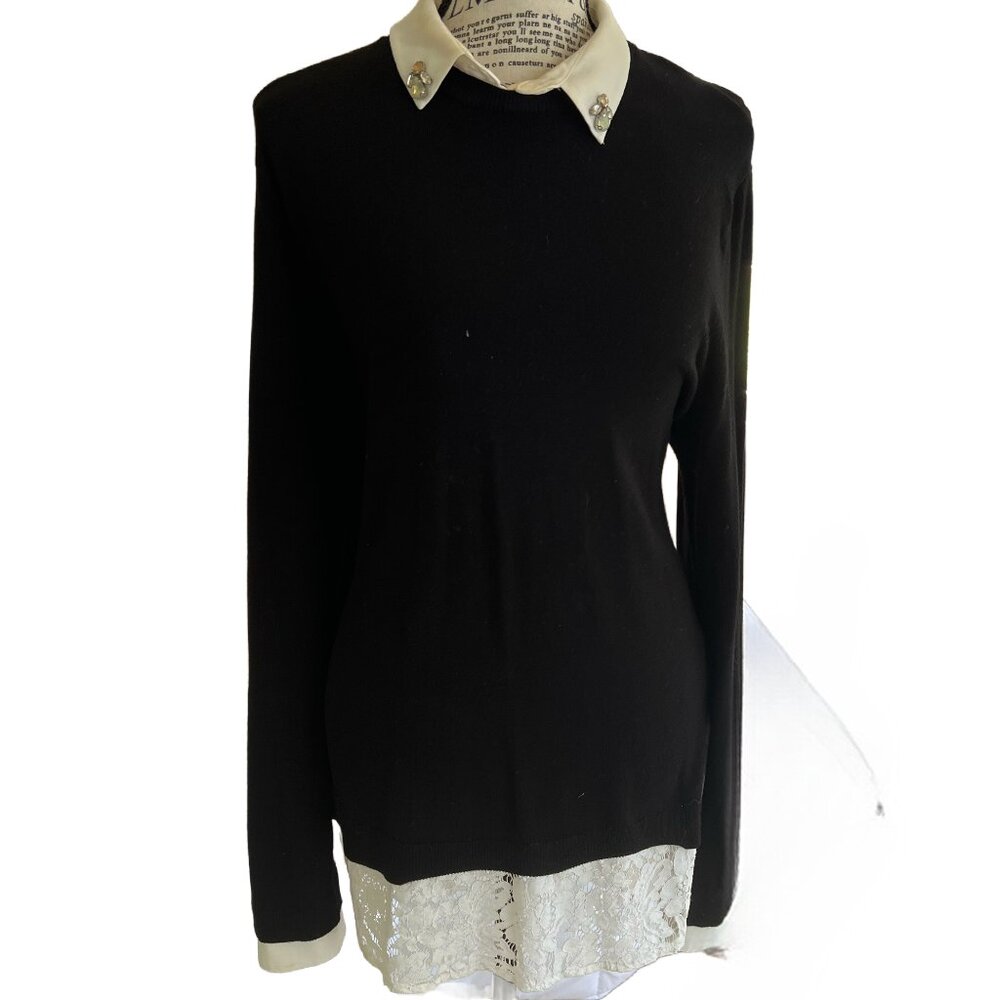 Black Knit Long Sleeve Light Weight Top with White Jeweled Collar Size XL